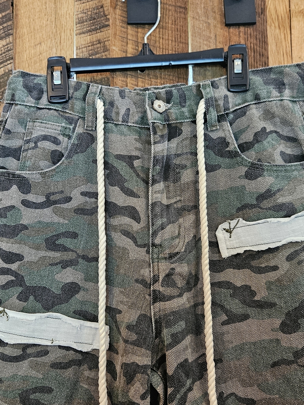 025p POL Camouflage Patchwork Wide-Leg Pants with Orange Contrast Stitching - Picture 2 of 9